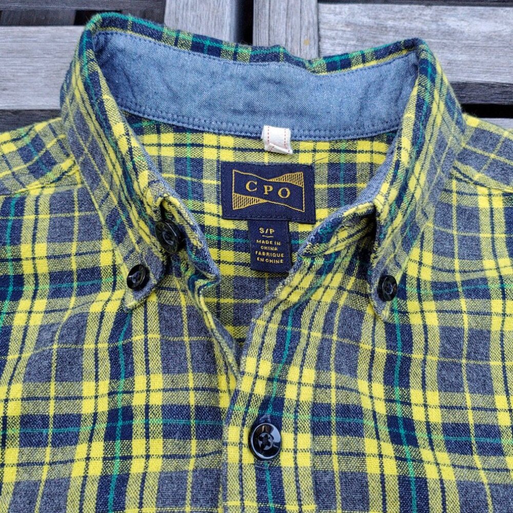 Urban Outfitters CPO Provisions button down dress shirt flannel gingham plaid